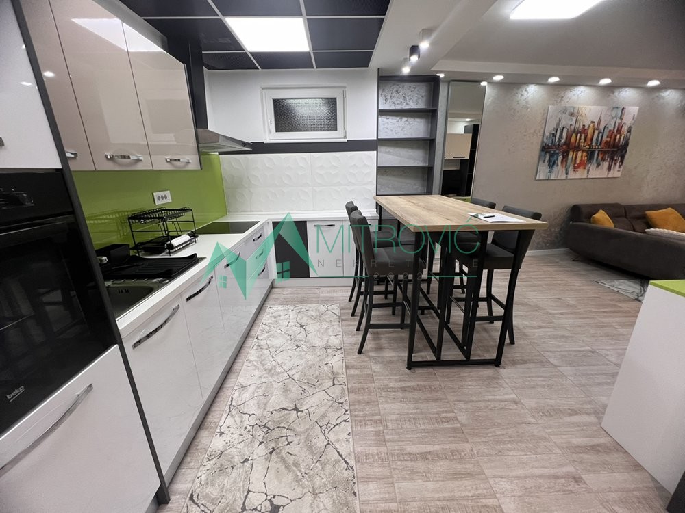 Slika 8 - Novi Sad, Grbavica - Kompletno i kvalitetno namešten komforan jednoiposoban stan 