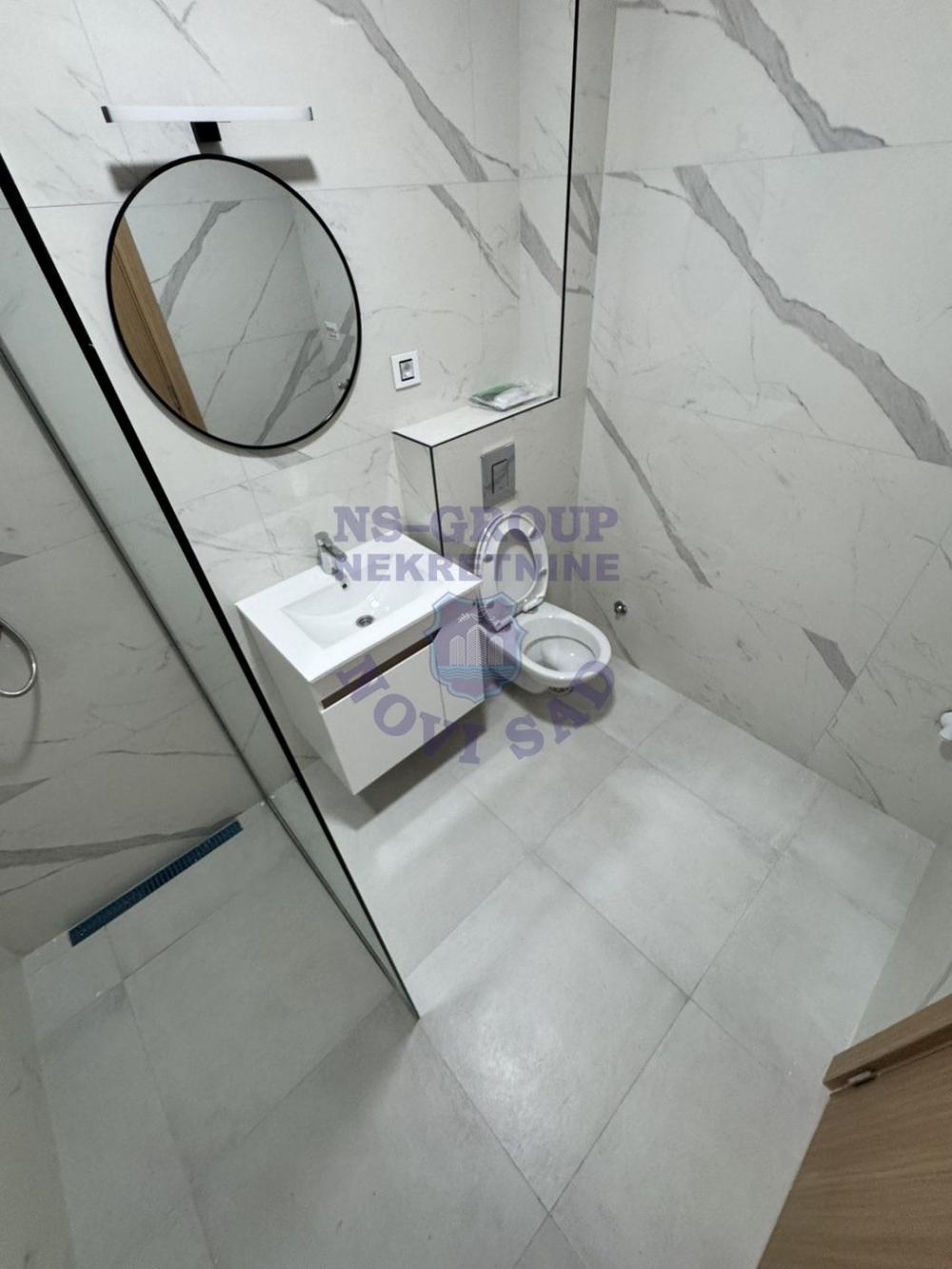 Slika 5 - Odličan jednoiposoban stan u Veterniku! 