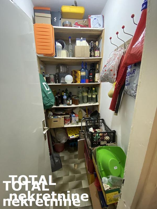 Slika 8 - Stan,NOVI SAD,LIMAN 4,kv: 79.00, € 197500, ID: 1096189