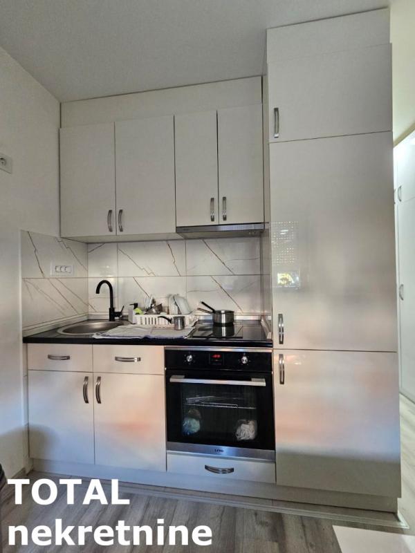 Slika 4 - Stan,NOVI SAD,ADICE,kv: 26.00, € 57070, ID: 1101561