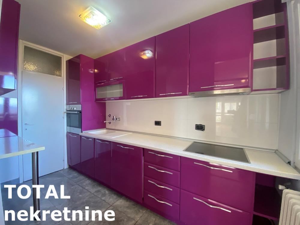 Slika 8 - Stan,NOVI SAD,LIMAN 4,kv: 78.00, € 187200, ID: 1100233