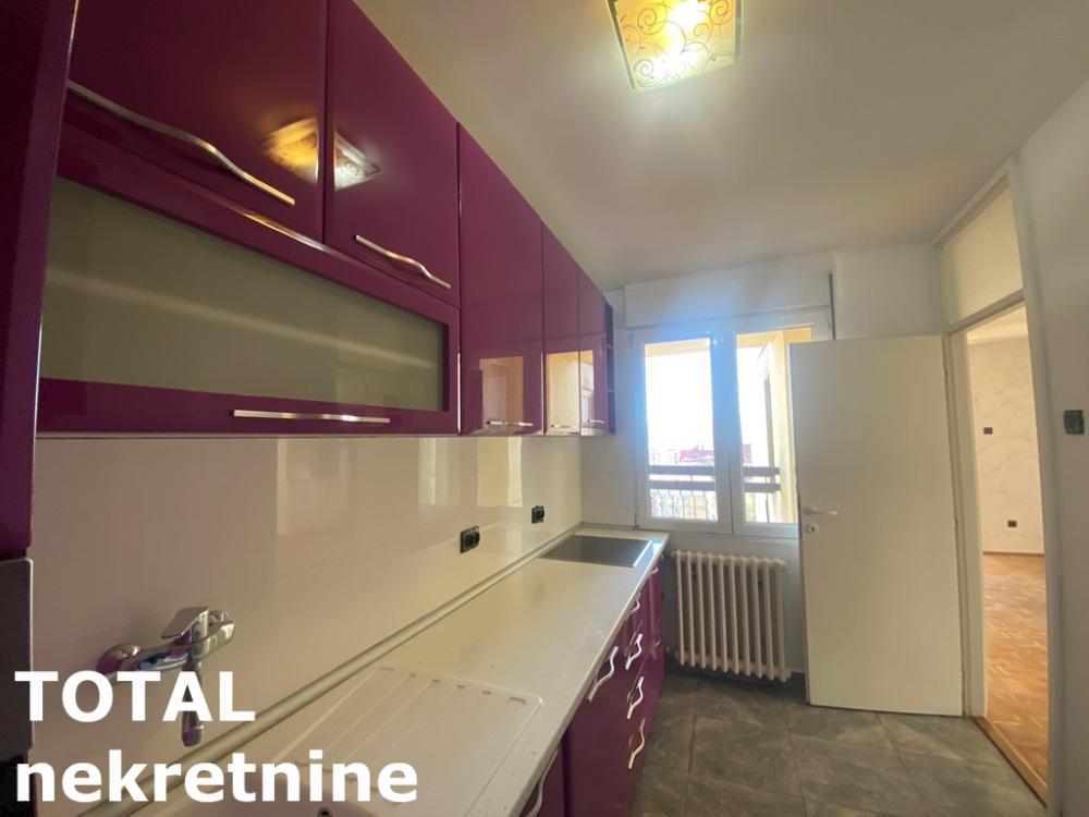 Slika 11 - Stan,NOVI SAD,LIMAN 4,kv: 78.00, € 187200, ID: 1100233