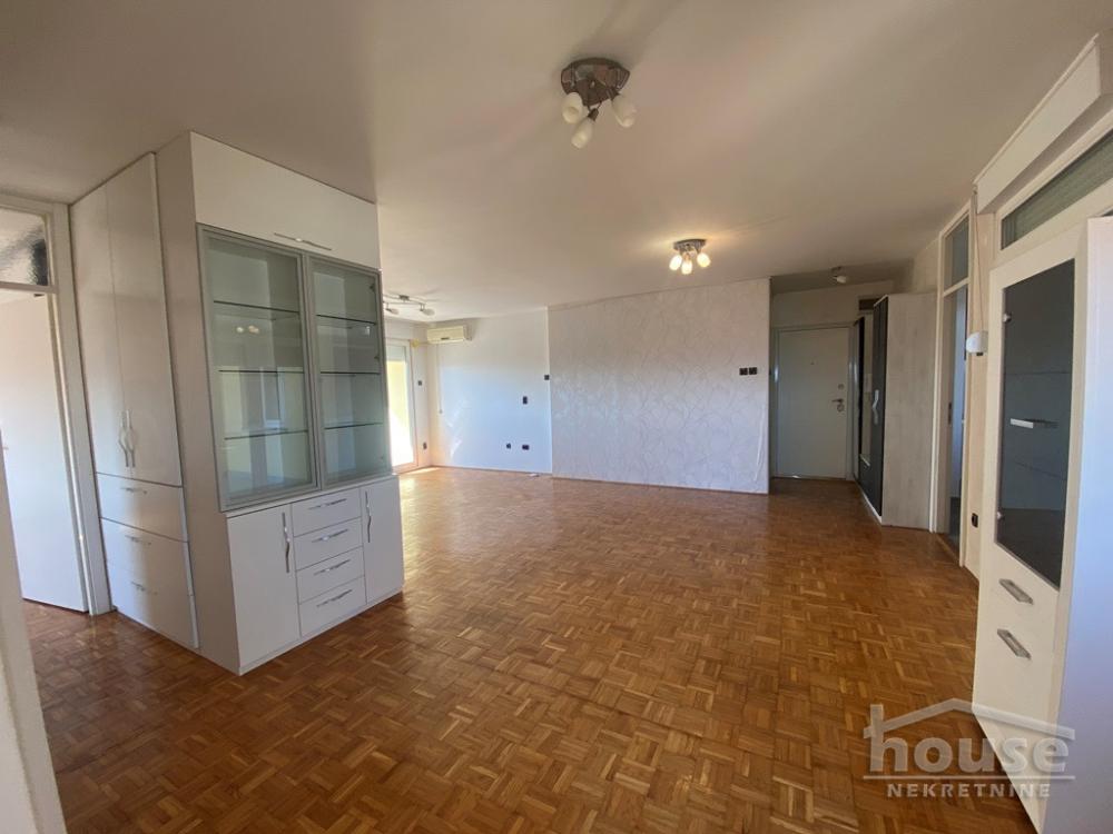 Slika 3 - Stan,NOVI SAD,LIMAN 4,kv: 78.00, € 187200, ID: 1063385