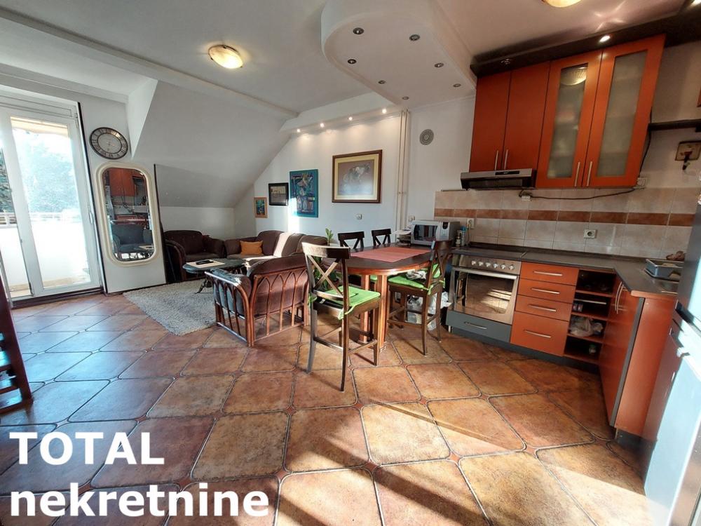 Slika 1 - Stan,NOVI SAD,GRBAVICA,kv: 53.00, € 131000, ID: 1101595