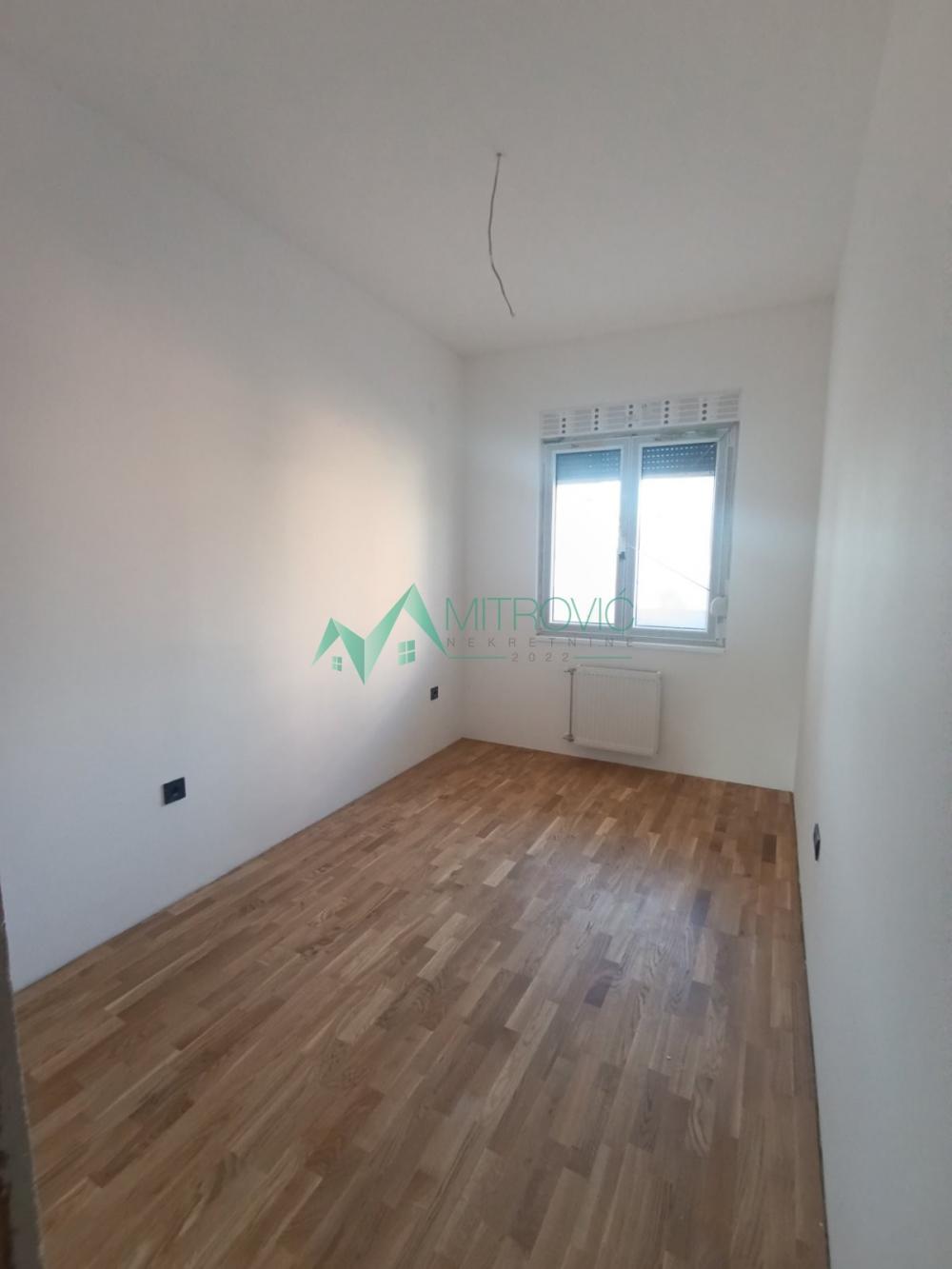 Slika 1 - Dvosoban stan pred useljenje na Telepu 