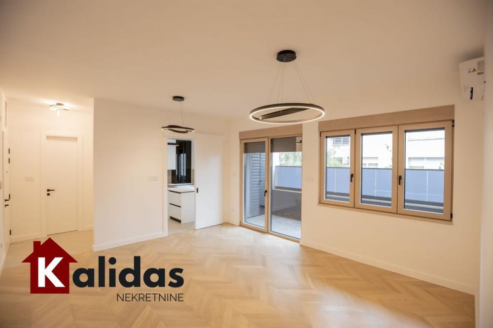 Glavna slika -Stan,NOVI SAD,CENTAR,kv: 114, € 540000, ID: 1008233