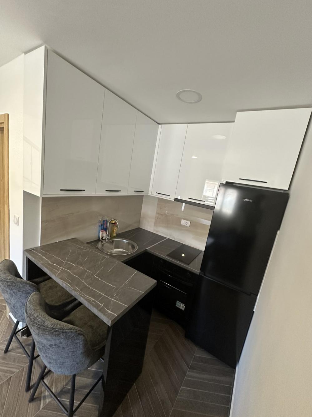 Slika 1 - Prodajem nov uknjizen stan na Novoj Detelinari