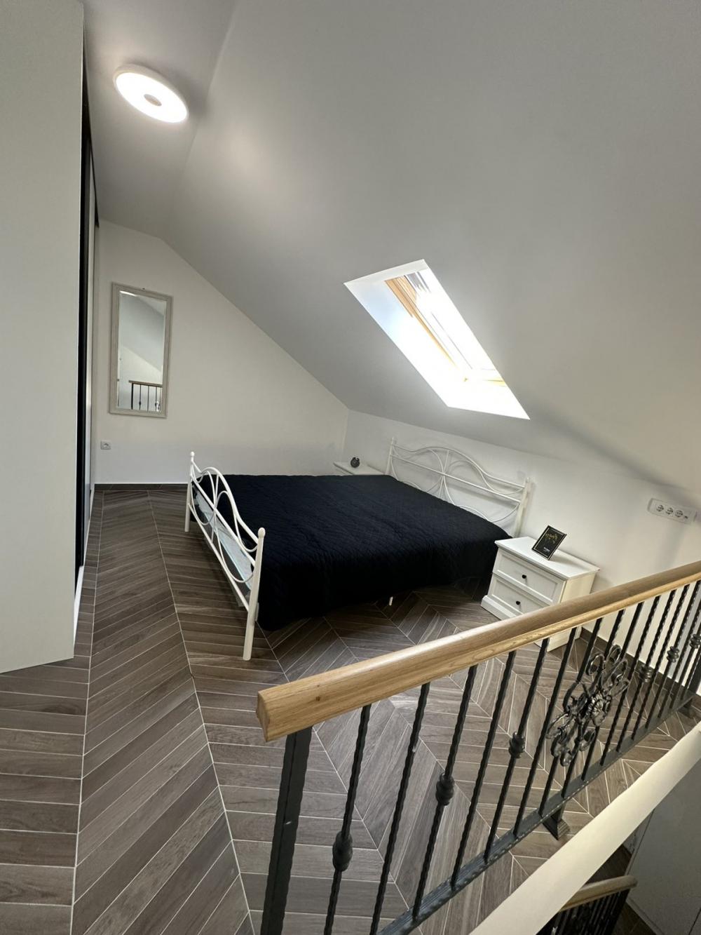 Slika 7 - Prodajem nov uknjizen stan na Novoj Detelinari