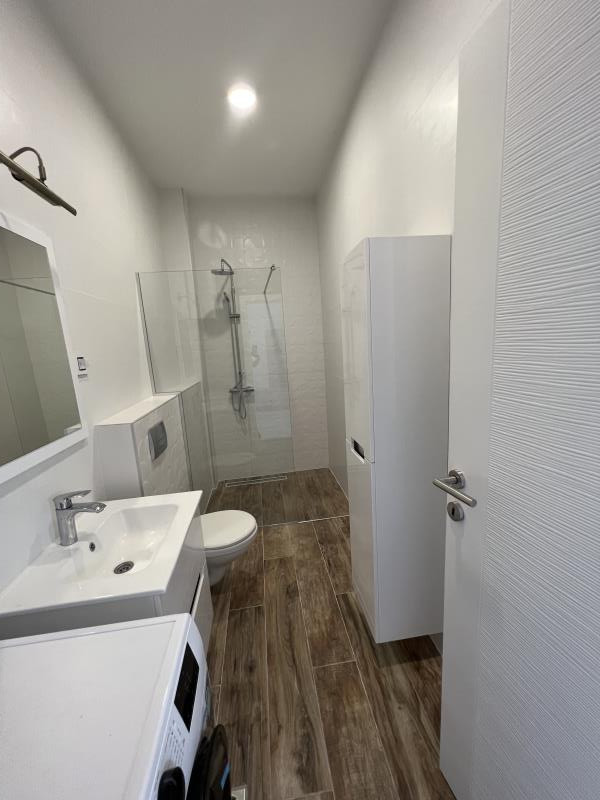 Slika 8 - Stan,NOVI SAD,LIMAN 1,kv: 138, € 448000, ID: 1019269