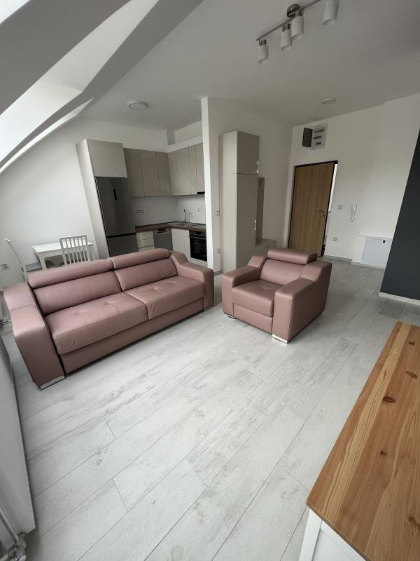 Slika 3 - Stan,NOVI SAD,LIMAN 1,kv: 138, € 448000, ID: 1019269