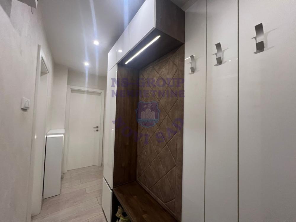 Slika 3 - Fantastičan četvorosoban stan na Bulevaru! 