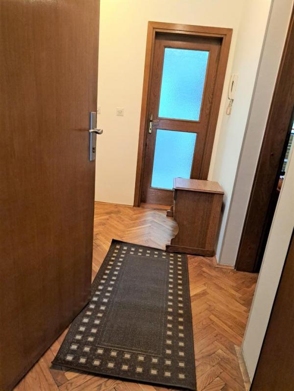 Slika 5 - Stan,NOVI SAD,SAVINA,kv: 42, € 103000, ID: 1019270