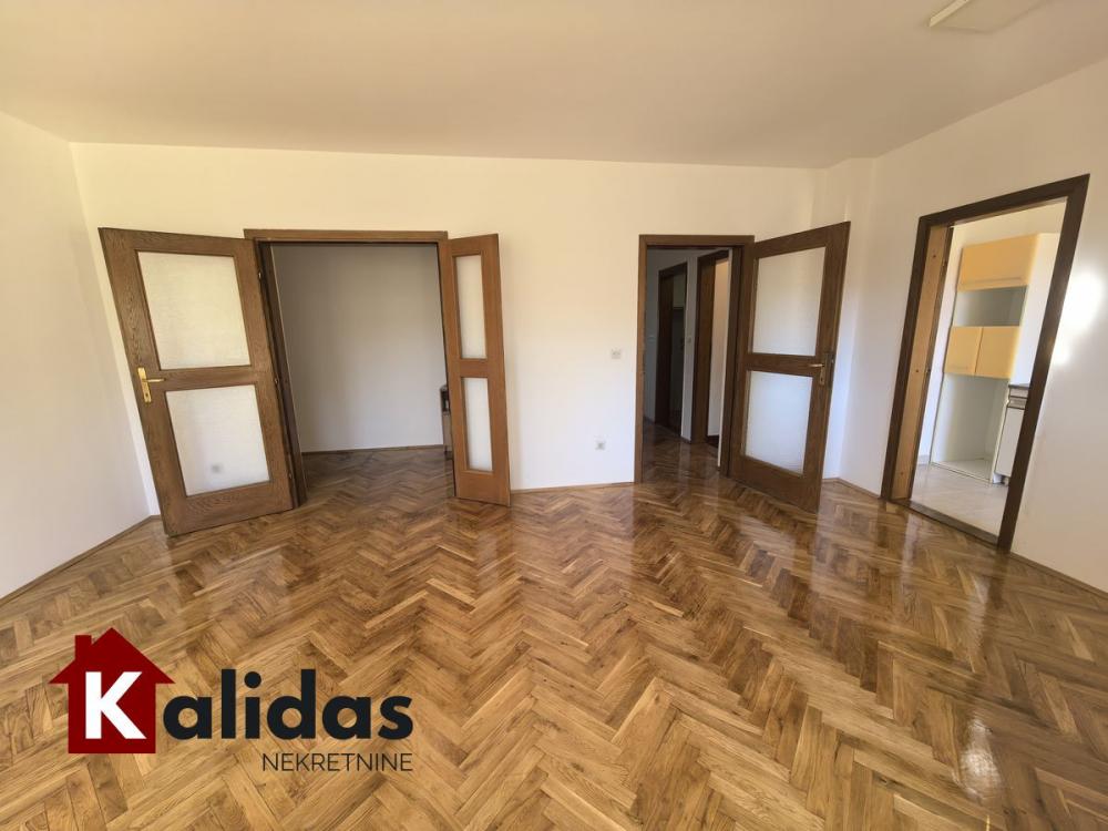 Slika 1 - Stan,NOVI SAD,SAVINA,kv: 62, € 149350, ID: 1008253