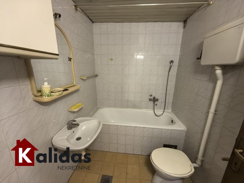Slika 11 - Stan,NOVI SAD,SAVINA,kv: 62, € 149350, ID: 1008253