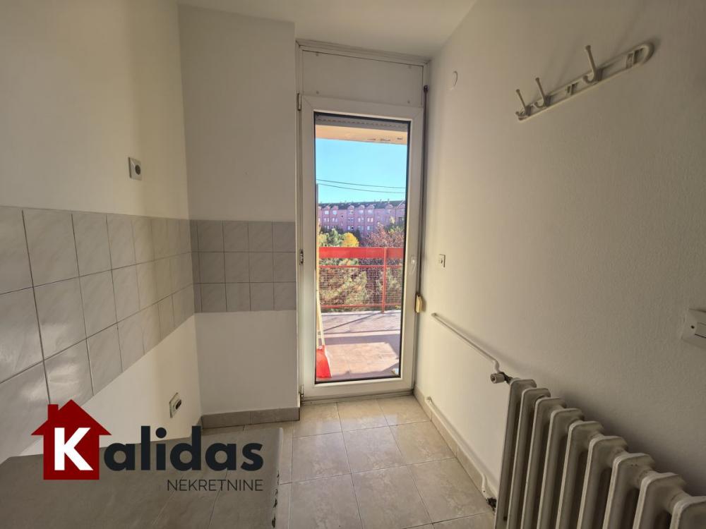 Slika 8 - Stan,NOVI SAD,SAVINA,kv: 62, € 149350, ID: 1008253
