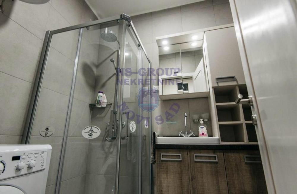 Slika 7 - Dvosoban, 49m2, Novosadski kej Novi Sad, sa terasom