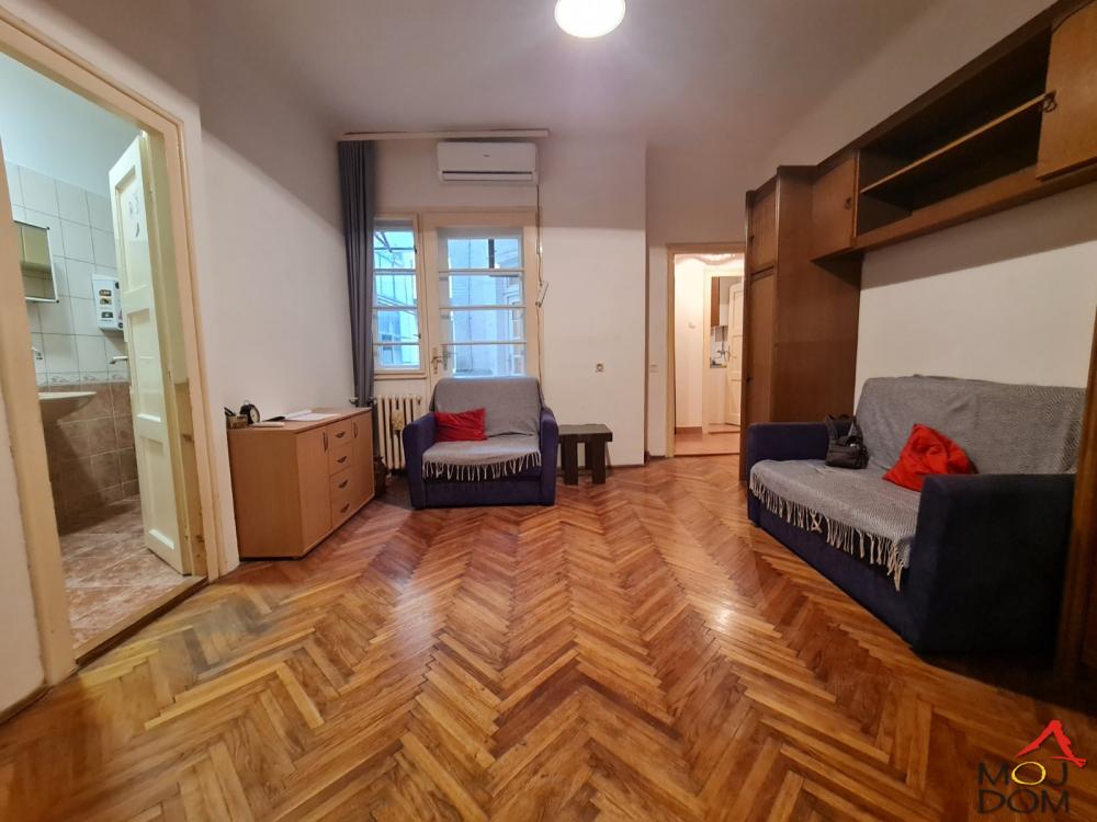 Slika 2 - Stan,NOVI SAD,KEJ,kv: 66, € 201000, ID: 1031296