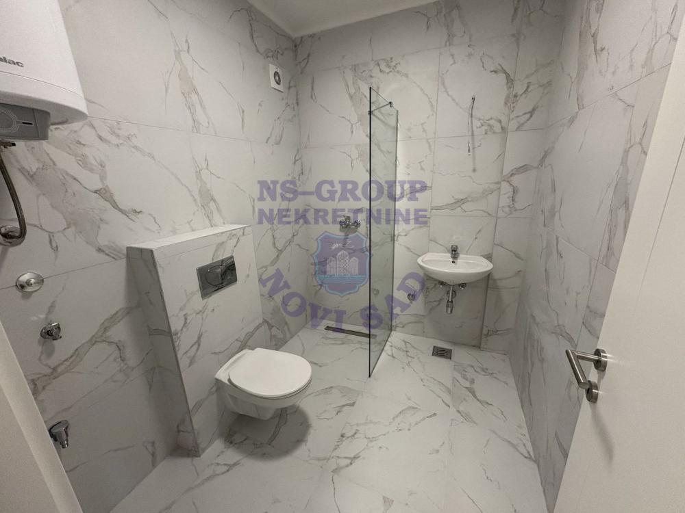 Slika 5 - Odličan jednoiposoban stan na Avijaciji! 