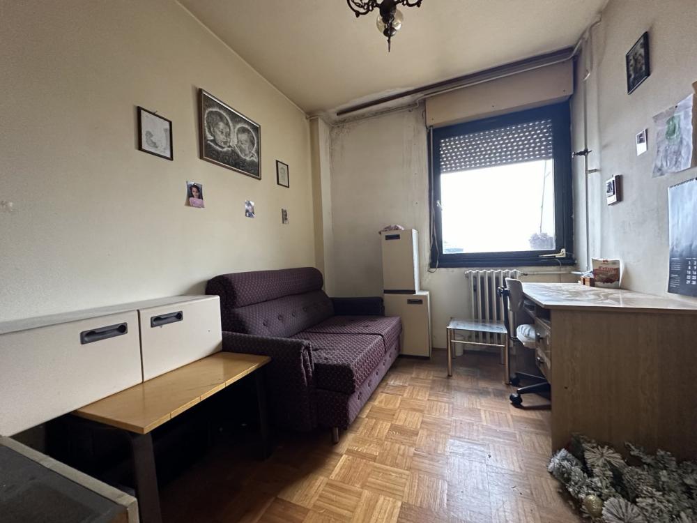 Slika 11 - Stan,NOVI SAD,BULEVAR,kv: 71.00, € 164800, ID: 1057610