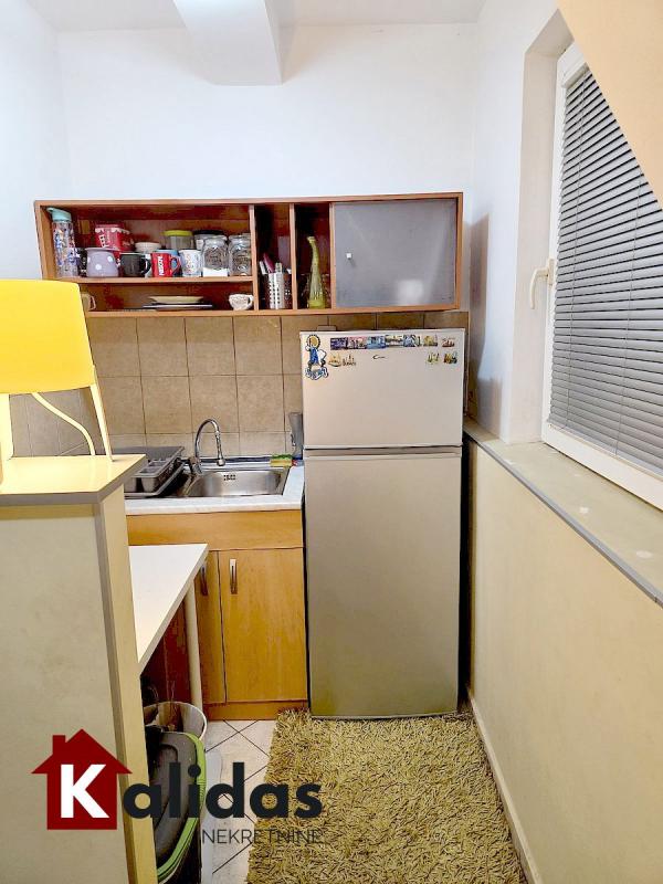 Slika 4 - Stan,NOVI SAD,SAJAM,kv: 24, € 82400, ID: 1008258