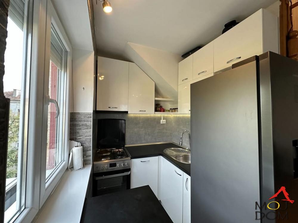 Slika 4 - Stan,NOVI SAD,DETELINARA,kv: 59, € 111250, ID: 1031299