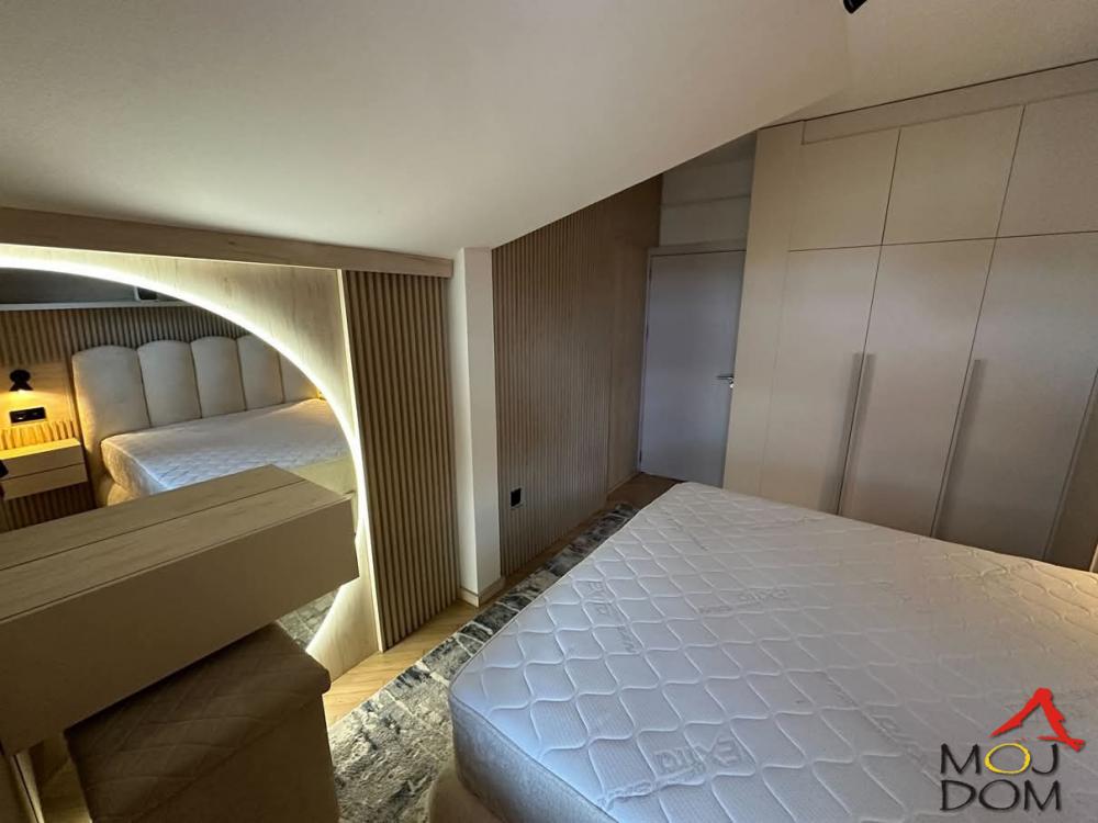 Slika 8 - Stan,NOVI SAD,DETELINARA,kv: 59, € 111250, ID: 1031299