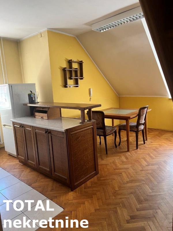 Glavna slika -Stan,NOVI SAD,CENTAR,kv: 133.00, € 260000, ID: 1101341