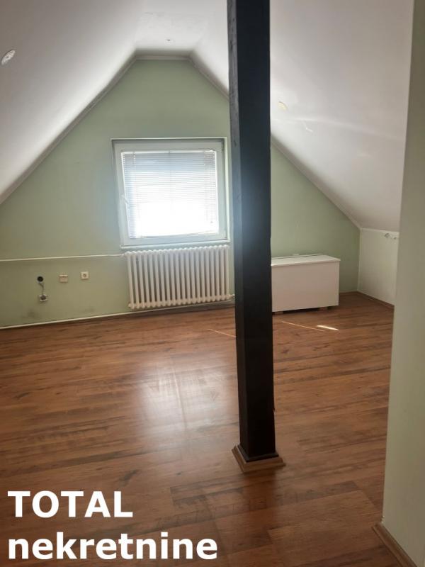 Slika 4 - Stan,NOVI SAD,CENTAR,kv: 133.00, € 260000, ID: 1101341