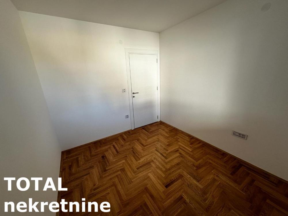 Slika 7 - Stan,NOVI SAD,TELEP,kv: 55.00, € 126500, ID: 1099278