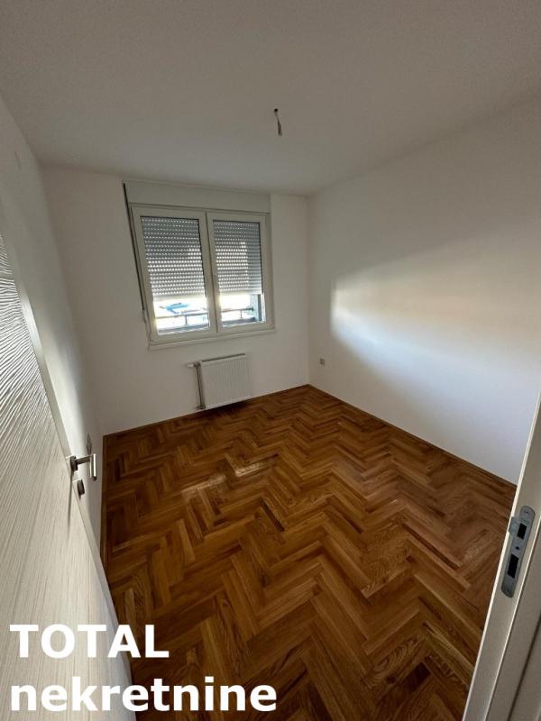 Slika 6 - Stan,NOVI SAD,TELEP,kv: 55.00, € 126500, ID: 1099278