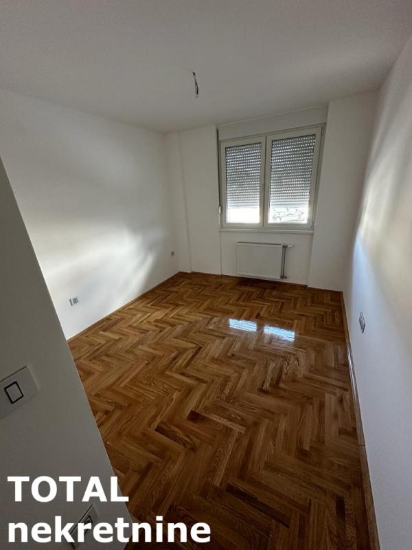 Slika 5 - Stan,NOVI SAD,TELEP,kv: 55.00, € 126500, ID: 1099278