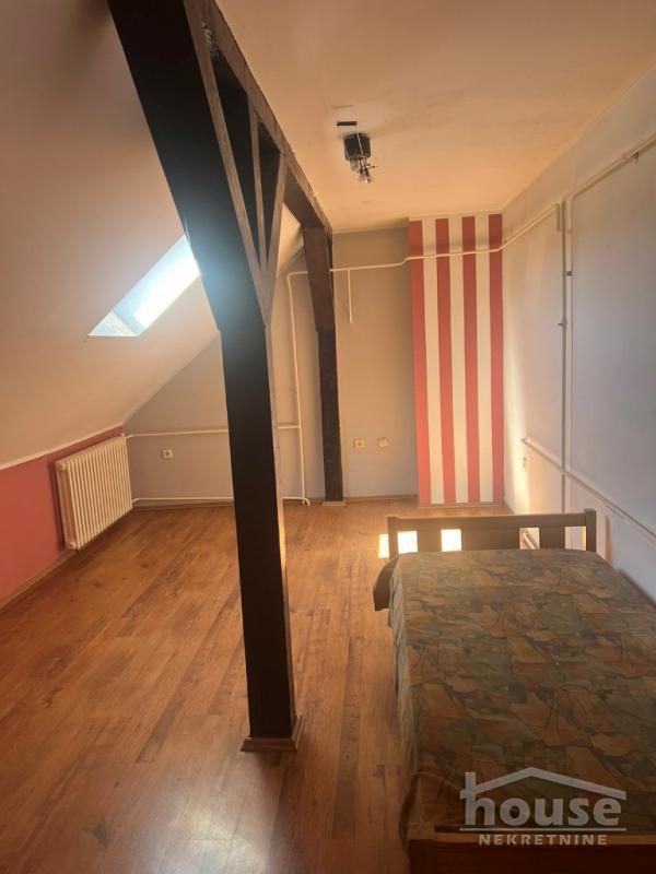 Slika 6 - Stan,NOVI SAD,CENTAR,kv: 133.00, € 260000, ID: 1064493