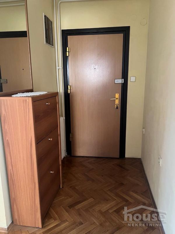 Slika 1 - Stan,NOVI SAD,CENTAR,kv: 133.00, € 260000, ID: 1064493