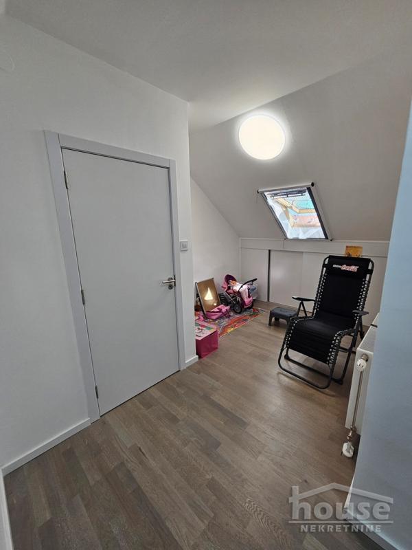 Slika 10 - Stan,NOVI SAD,DETELINARA,kv: 55.00, € 115000, ID: 1064485