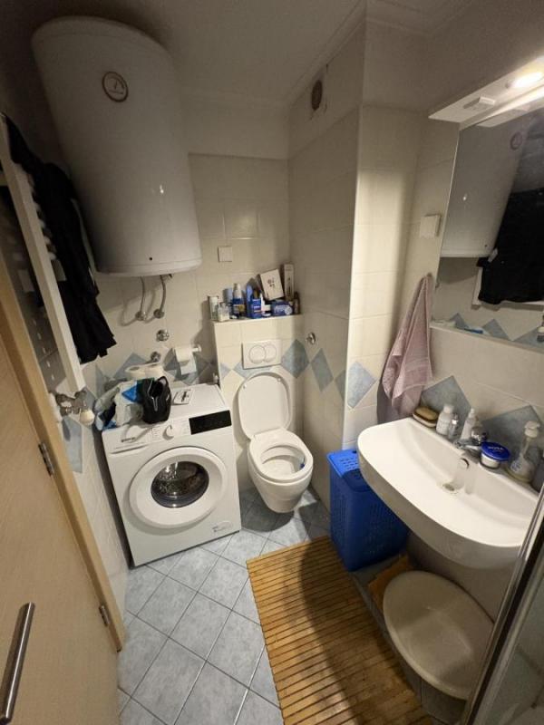 Slika 10 - Jednoiposoban stan na Adamovićevom naselju