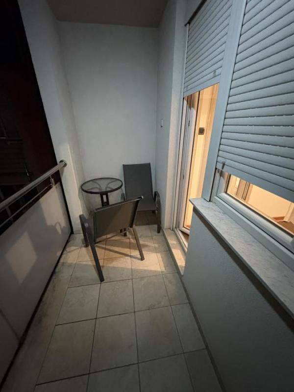 Slika 6 - Jednoiposoban stan na Adamovićevom naselju