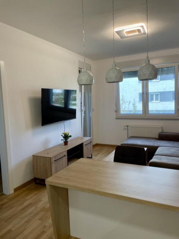 Slika 4 - Dvosoban stan Square garden