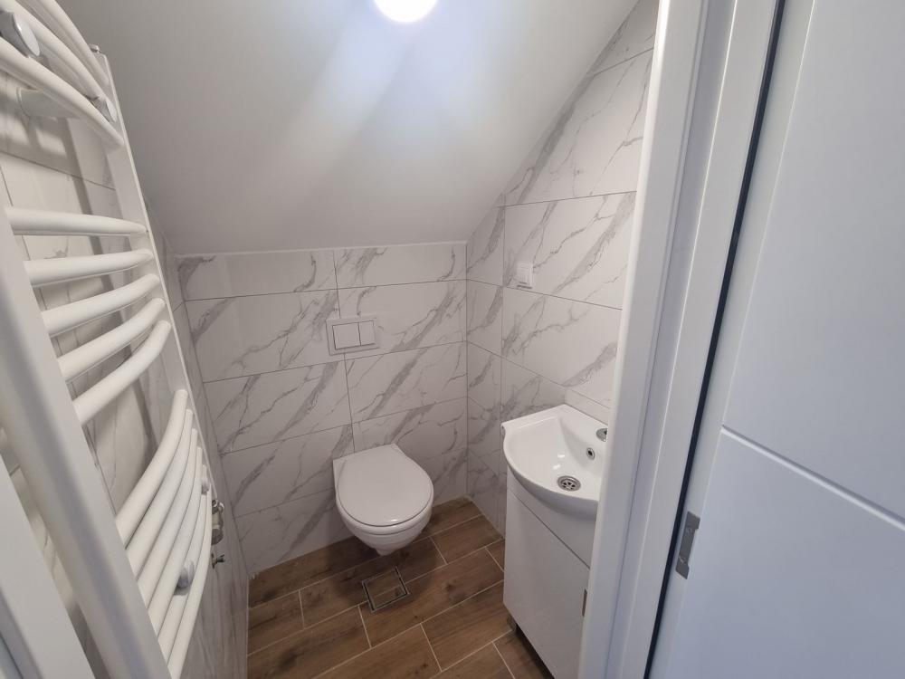 Slika 9 - Odličan porodičan, sa pdv-om