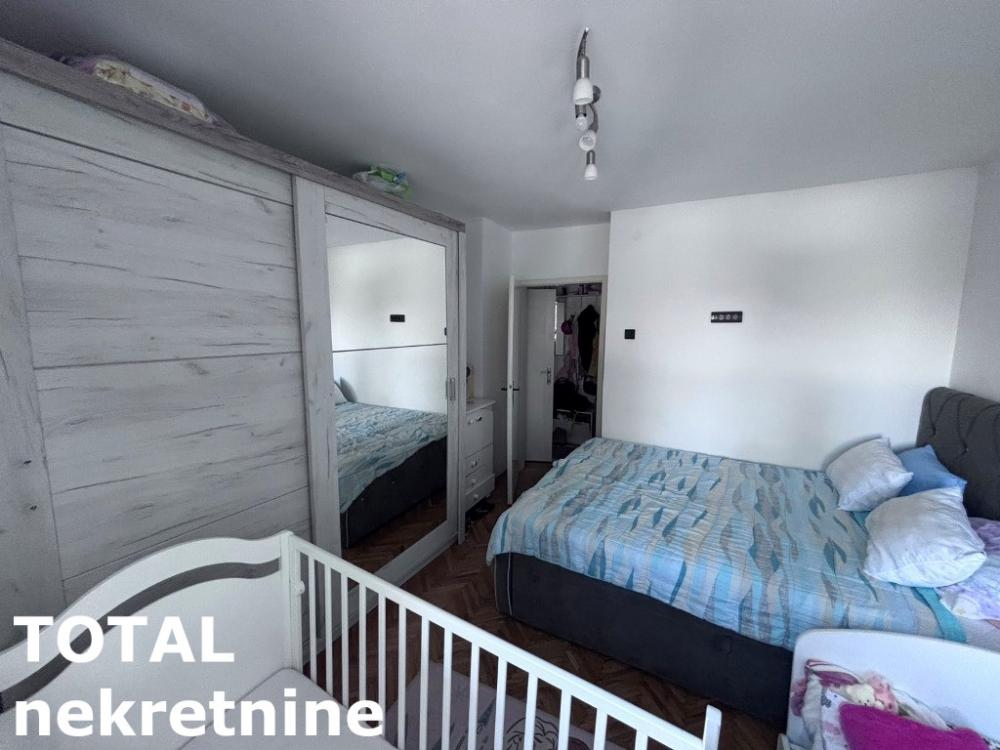 Slika 5 - Stan,NOVI SAD,ZELEZNICKA STANICA,kv: 46.00, € 120000, ID: 1101546