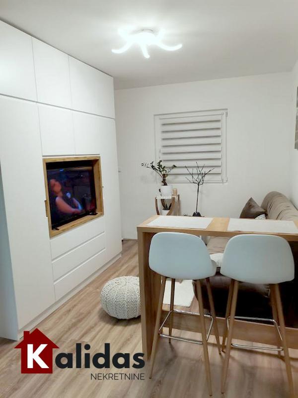 Slika 1 - Stan,NOVI SAD,ADICE,kv: 27, € 87550, ID: 1008275