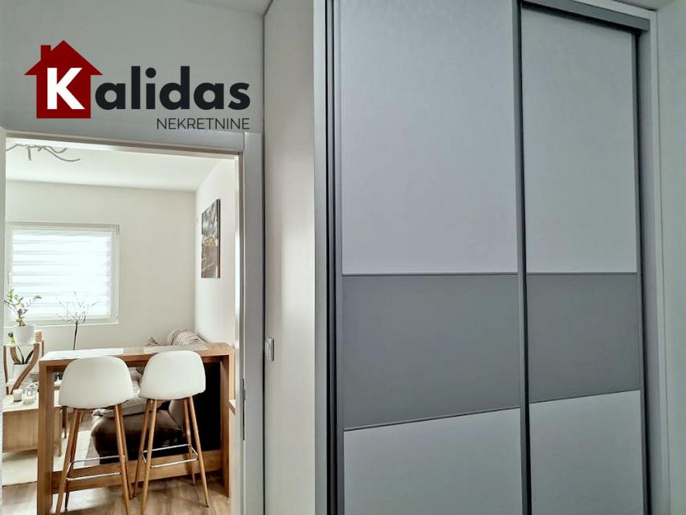 Slika 5 - Stan,NOVI SAD,ADICE,kv: 27, € 87550, ID: 1008275