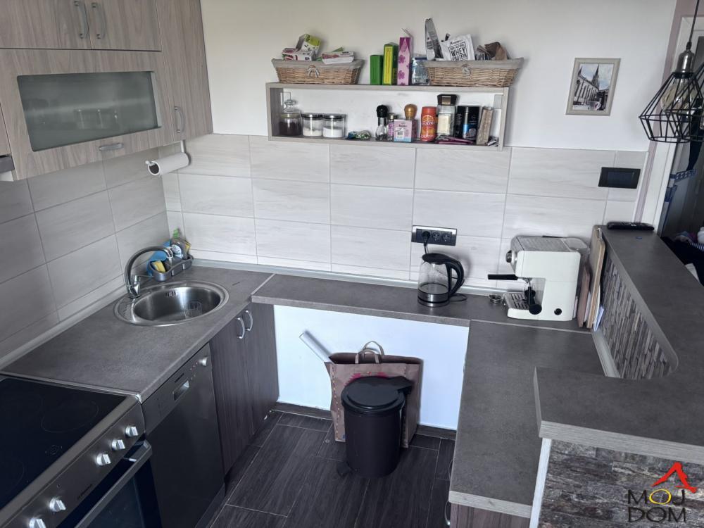 Slika 4 - Stan,NOVI SAD,STANICA,kv: 46, € 123600, ID: 1031260