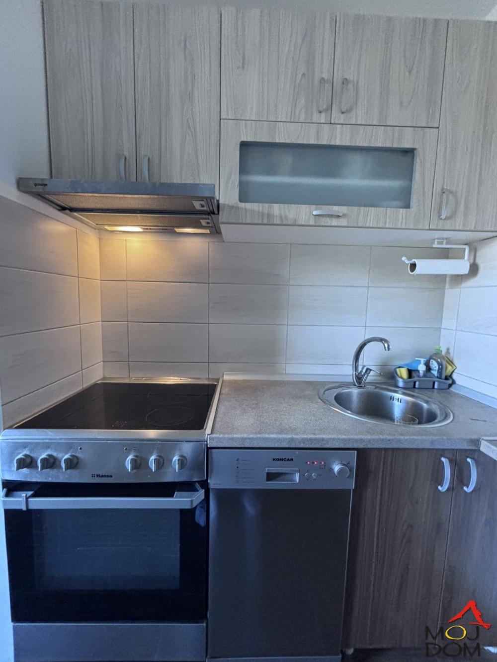 Slika 5 - Stan,NOVI SAD,STANICA,kv: 46, € 123600, ID: 1031260