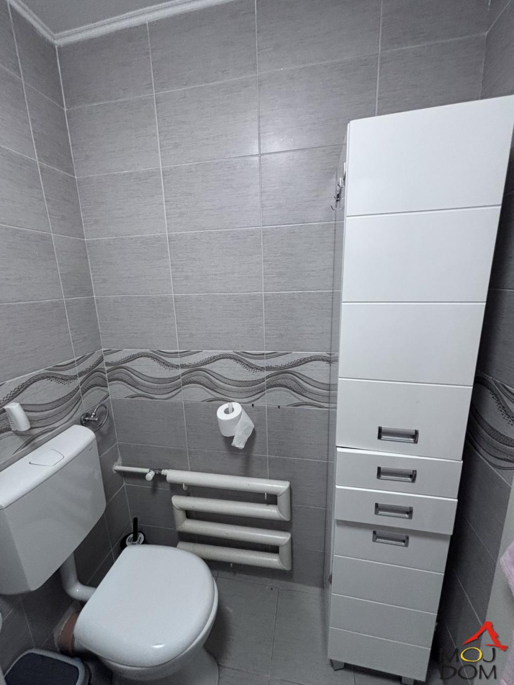 Slika 10 - Stan,NOVI SAD,STANICA,kv: 46, € 123600, ID: 1031260