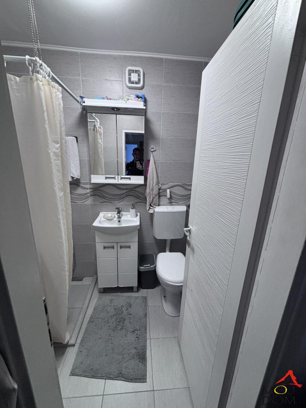 Slika 9 - Stan,NOVI SAD,STANICA,kv: 46, € 123600, ID: 1031260