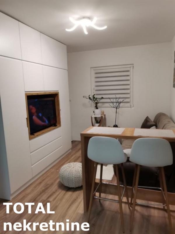 Slika 1 - Stan,NOVI SAD,ADICE,kv: 27.00, € 85000, ID: 1101608