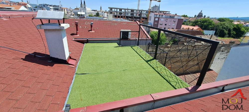 Slika 4 - Stan,NOVI SAD,CENTAR,kv: 56, € 146260, ID: 1030575