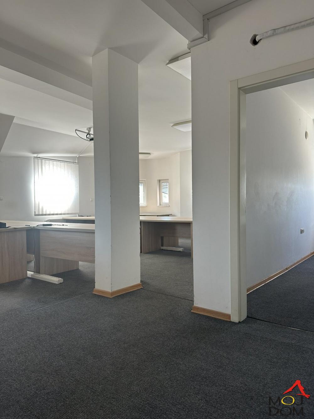 Slika 4 - Stan,NOVI SAD,CENTAR,kv: 136, € 319300, ID: 1031237