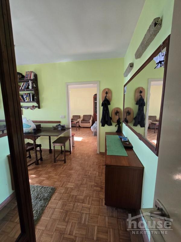 Slika 9 - Stan,NOVI SAD,CENTAR,kv: 42.00, € 120000, ID: 1064750