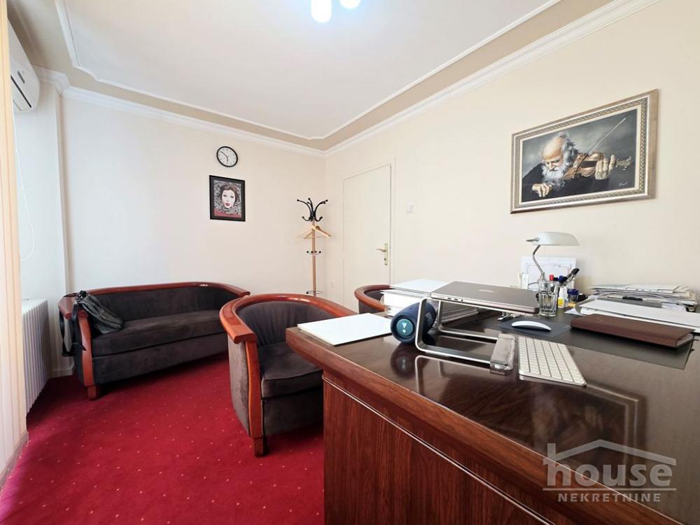 Slika 9 - Stan,NOVI SAD,BULEVAR,kv: 73.00, € 192000, ID: 1064756